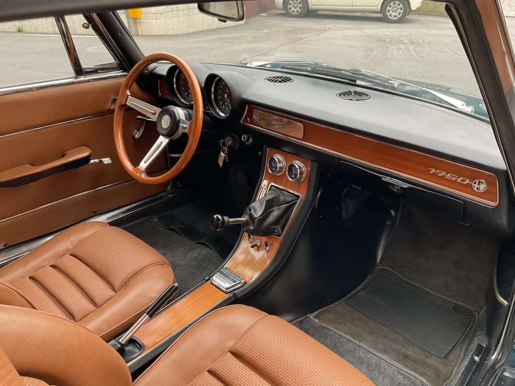 ALFA ROMEO GT 1750 VELOCE