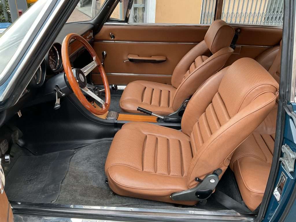 ALFA ROMEO GT 1750 VELOCE