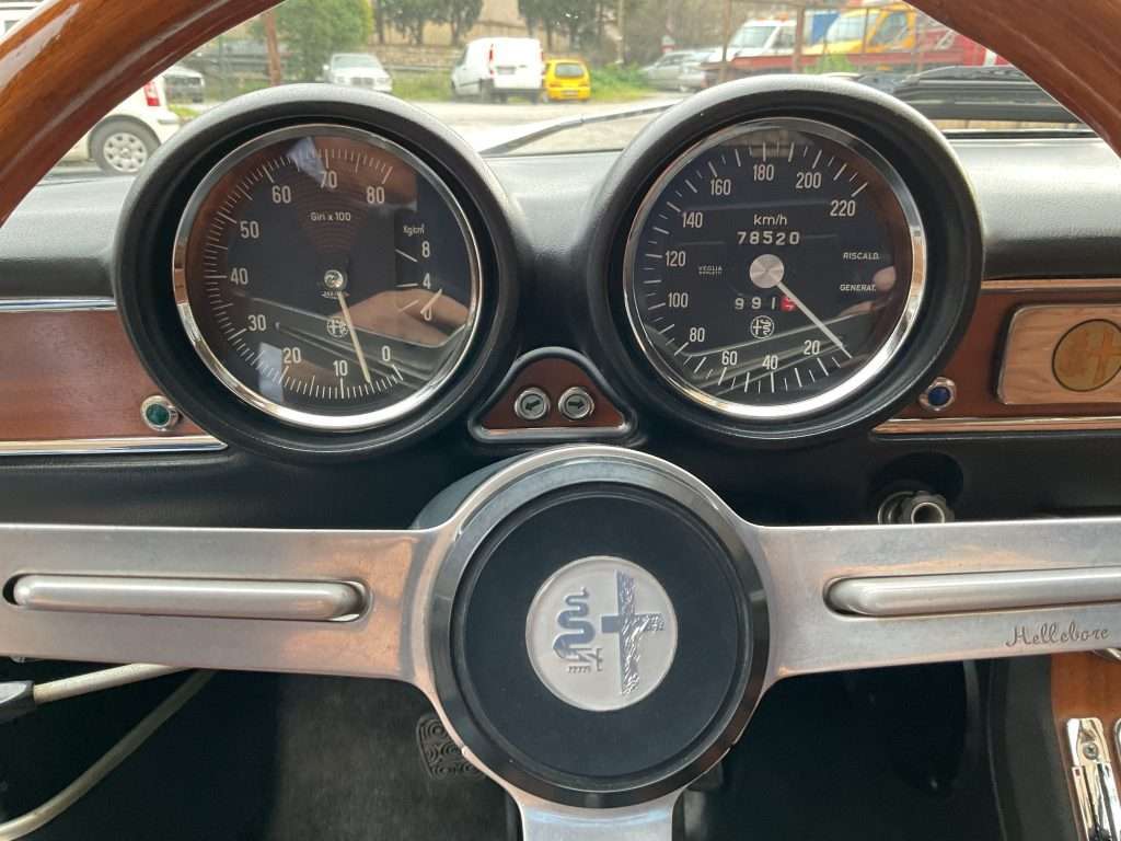 ALFA ROMEO GT 1750 VELOCE
