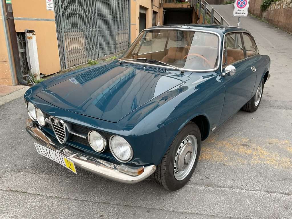 ALFA ROMEO GT 1750 VELOCE