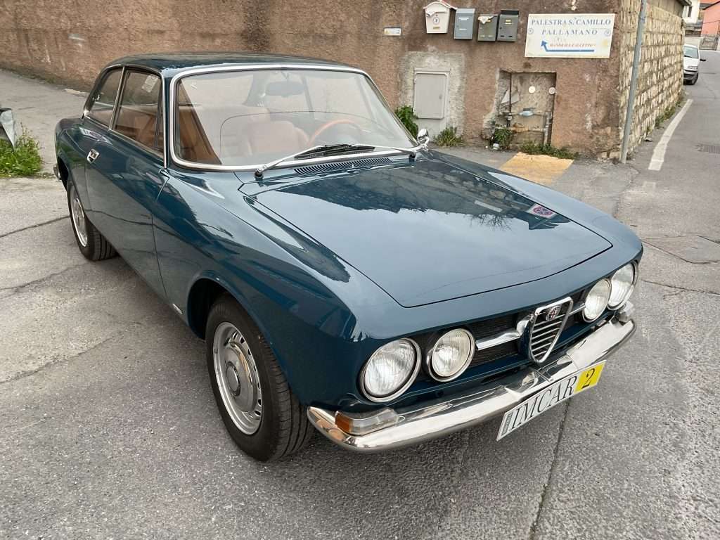 ALFA ROMEO GT 1750 VELOCE