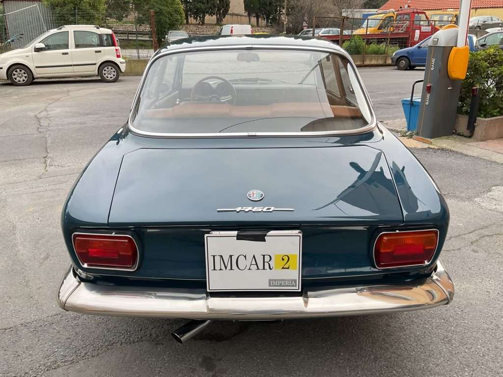 ALFA ROMEO GT 1750 VELOCE